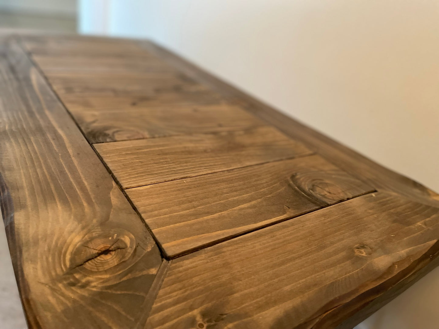 Rustic Coffee Table in Dark Oak with Hairpin Legs