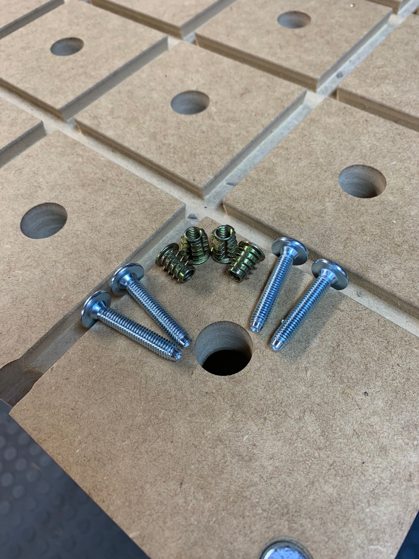 HDS Workbench Top Fixing Kit