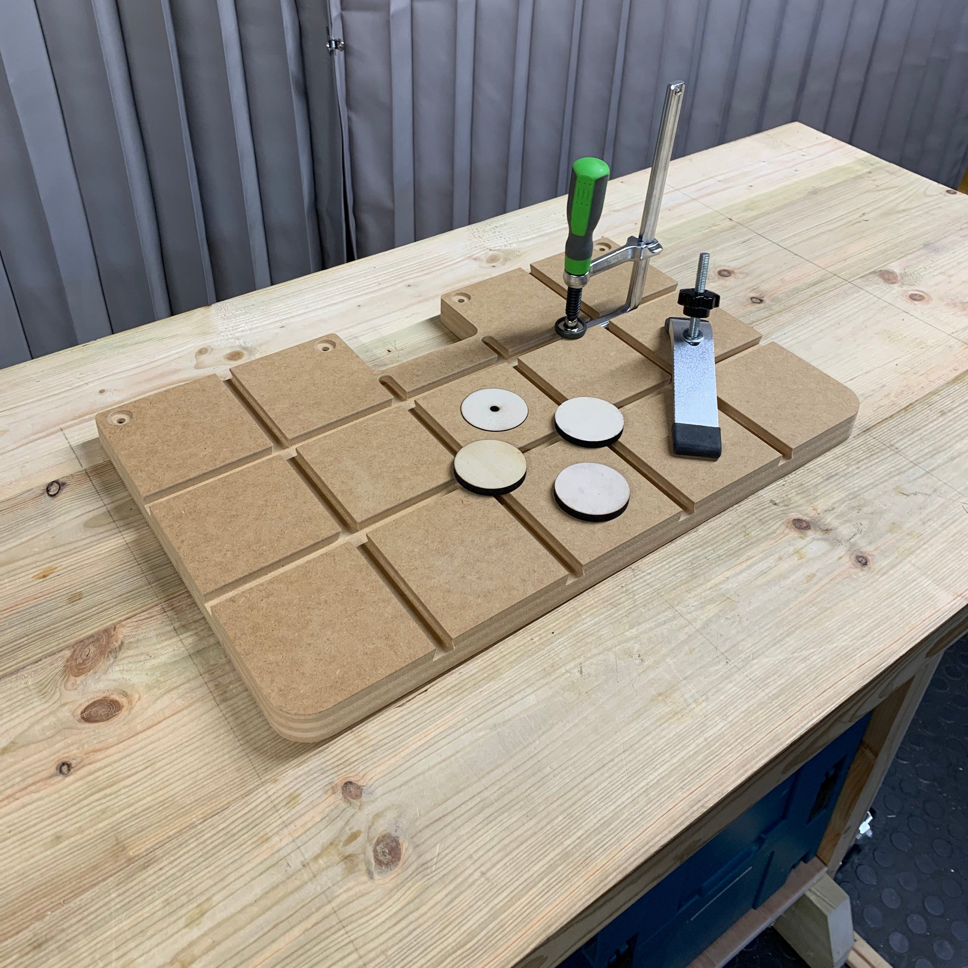 HDS Drill Table Top Premium Pack with Green Standard Clamp, Low Profile Track Clamp and Zero Clearance Inserts – Whaley Woodworks