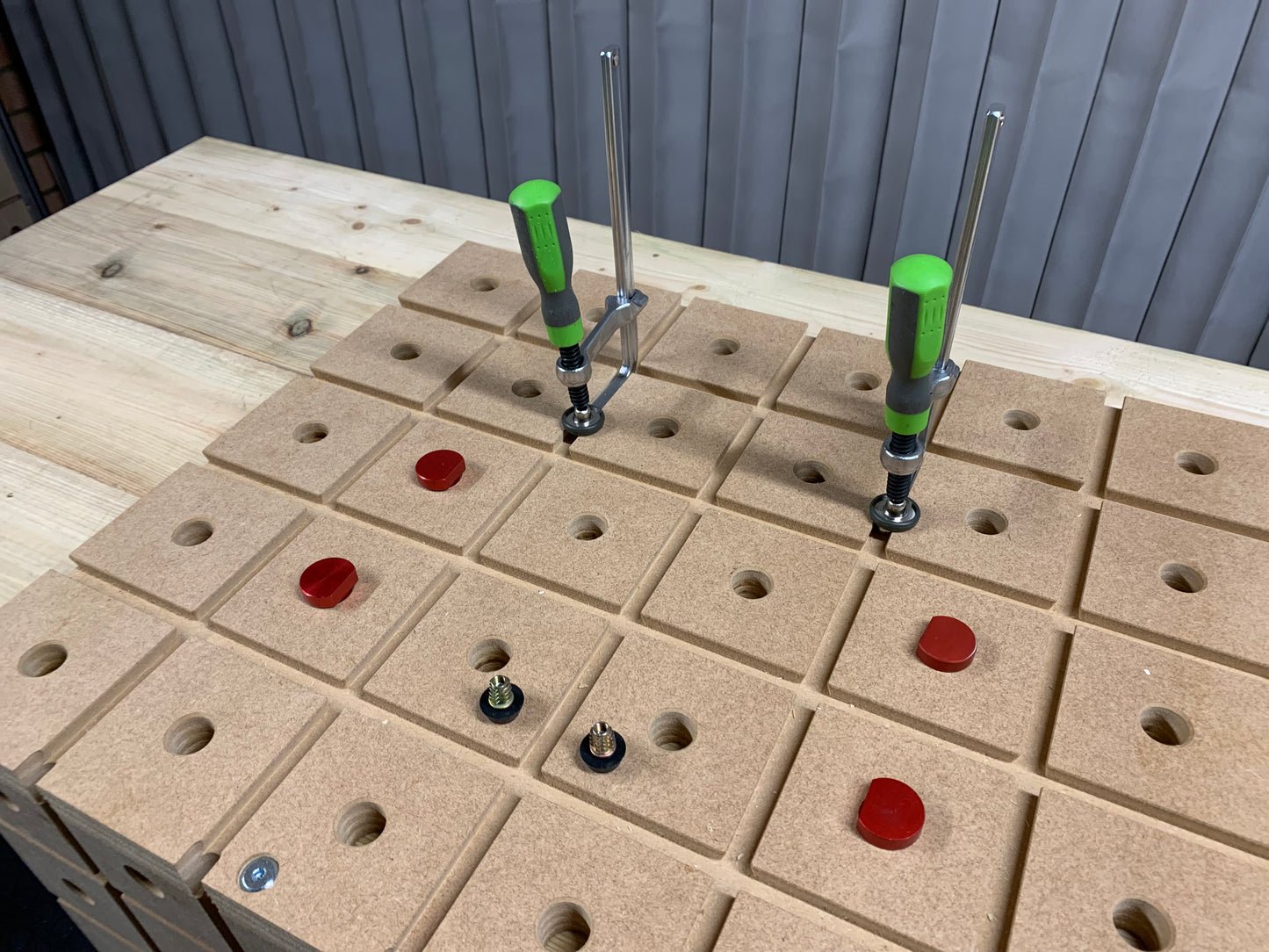 HDS Premium Pack accessories including bench dogs and track clamps