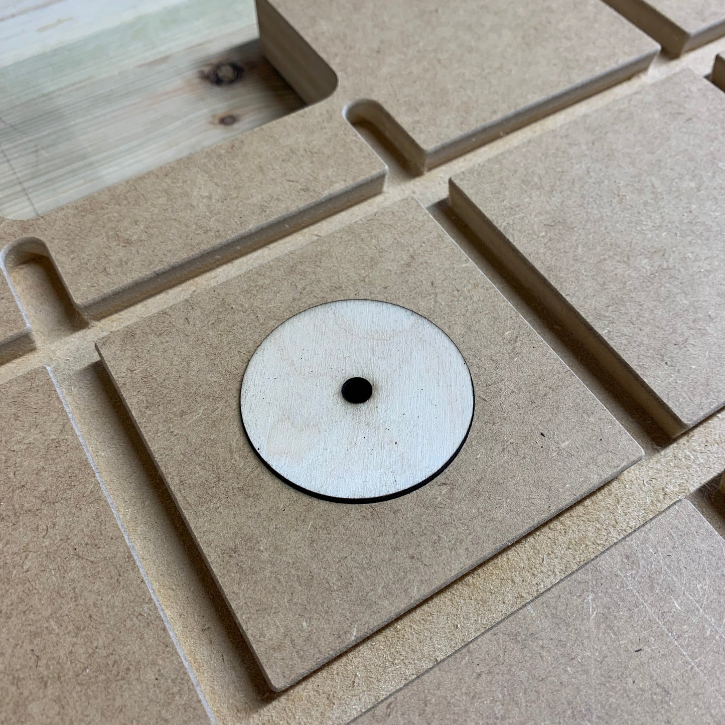 HDS Zero Clearance Inserts pack of 4 fitted in HDS Drill Table Top – Whaley Woodworks